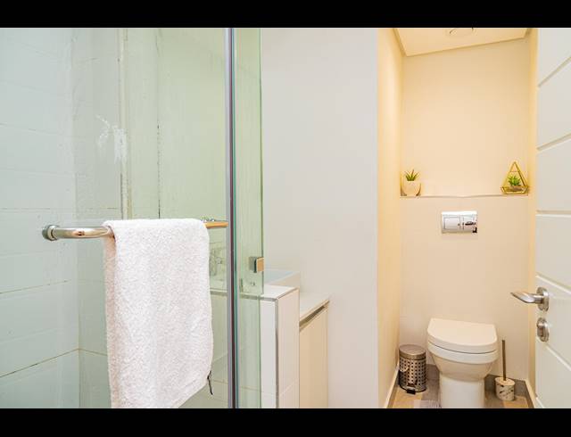 2 BEDROOM APARTMENT FOR SALE IN SIBAYA PRECINCT